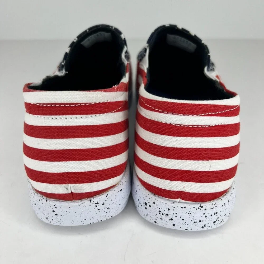 Island Surf Company Mens Laguna Blue Red Stars Canvas Slip-On Size 10 Loafers